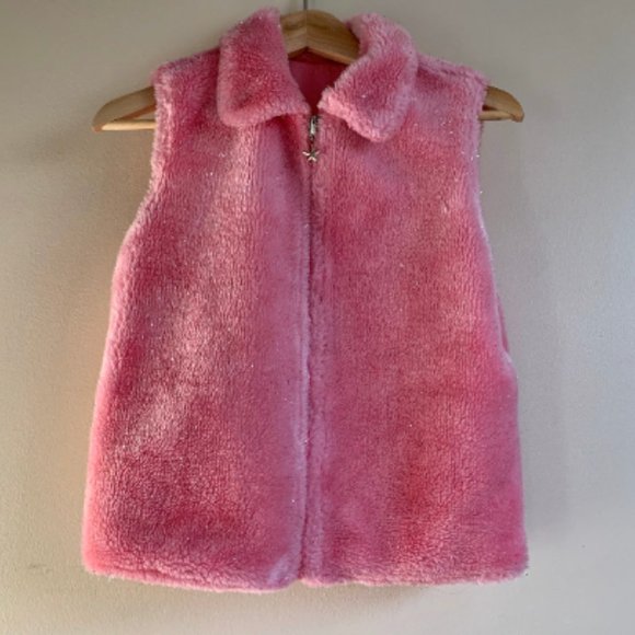 Sparkly Fluffy Vest - Picture 7 of 8
